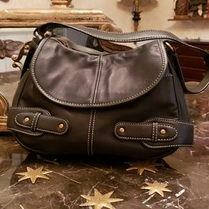 Chaps black leather purse